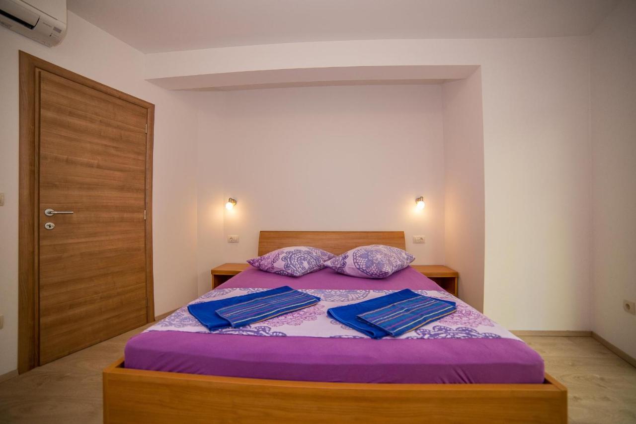 Apartments Emil ล็อควา โรโกซนิตซา ภายนอก รูปภาพ