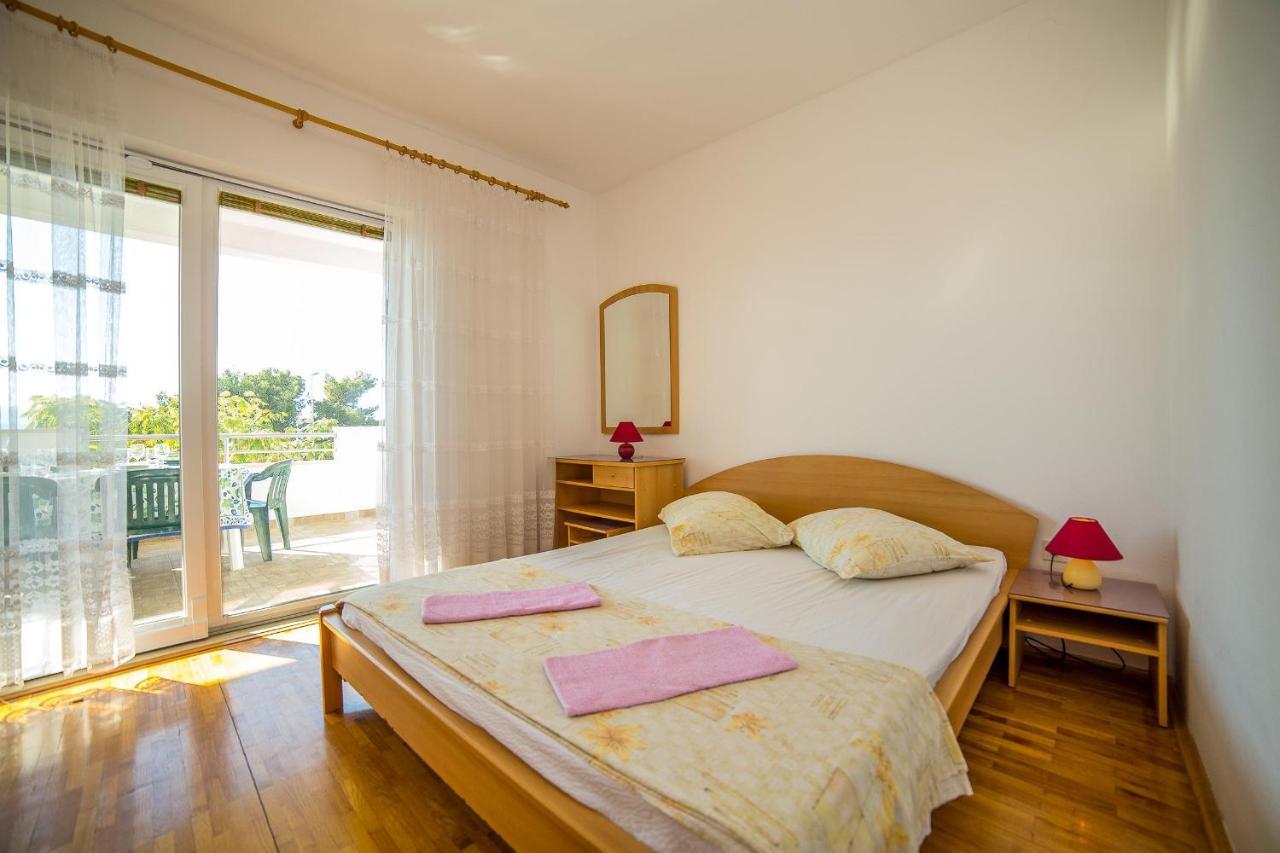 Apartments Emil ล็อควา โรโกซนิตซา ภายนอก รูปภาพ