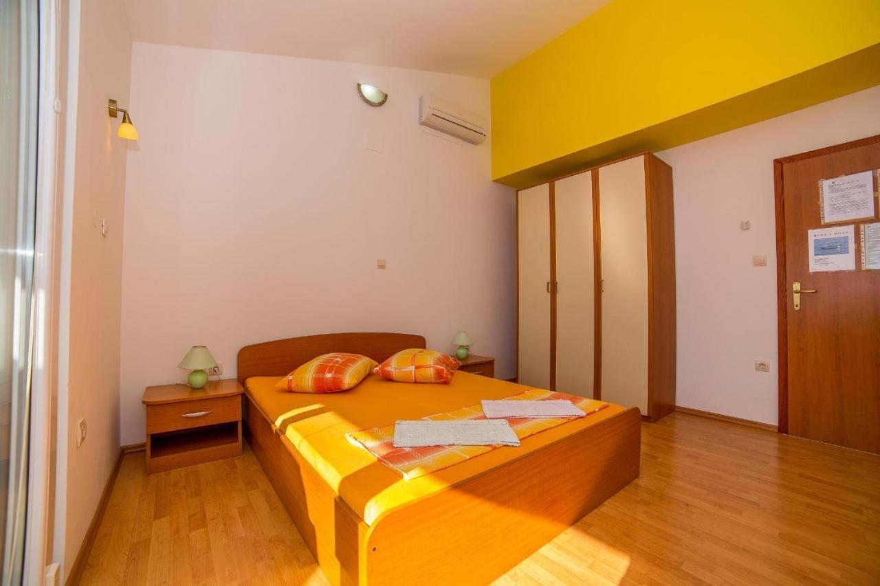 Apartments Emil ล็อควา โรโกซนิตซา ภายนอก รูปภาพ