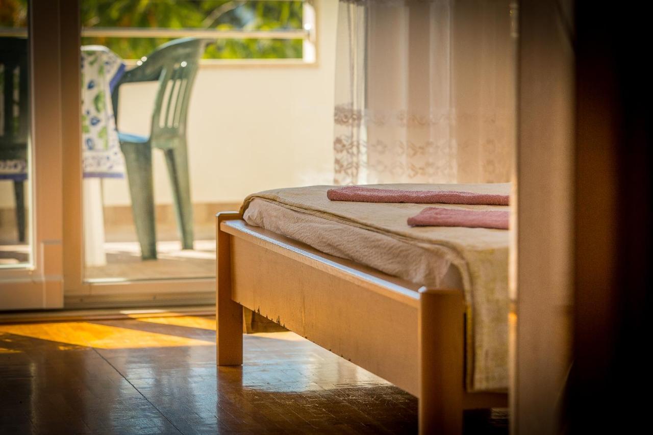 Apartments Emil ล็อควา โรโกซนิตซา ภายนอก รูปภาพ